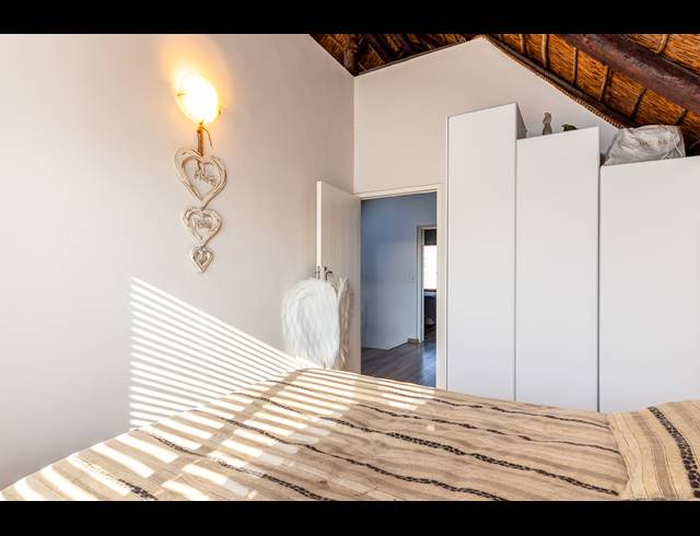 4 BEDROOM HOUSE FOR SALE IN WEST BEACH